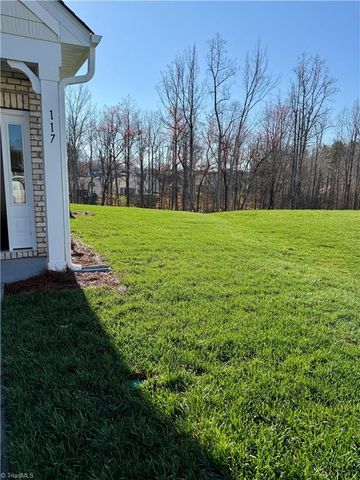 117 Lovefeast Drive, Advance, NC 27006