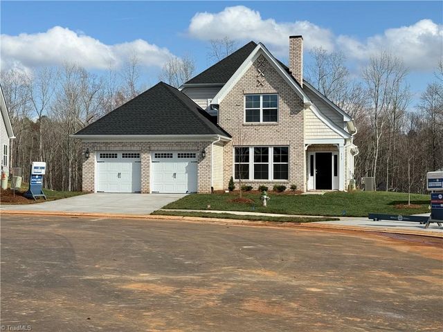 117 Lovefeast Drive, Advance, NC 27006