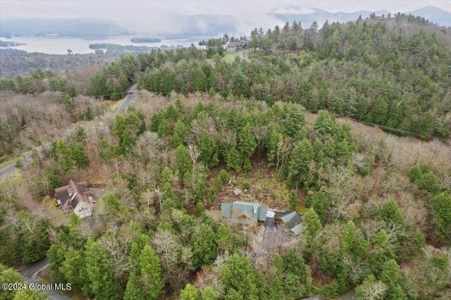 33 Deer Creek Road, Bolton, NY 12824