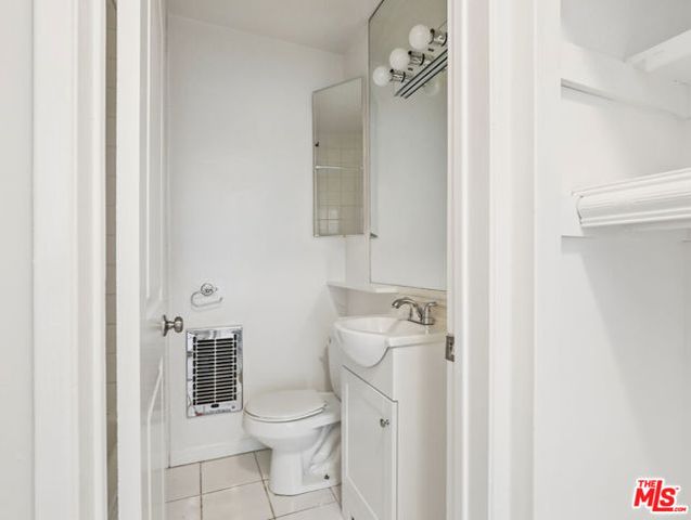 1520 N Hayworth Avenue 17, Los Angeles, CA 90046