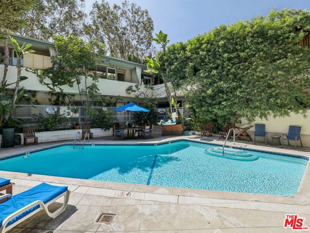 1520 N Hayworth Avenue 17, Los Angeles, CA 90046