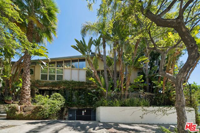 1520 N Hayworth Avenue 17, Los Angeles, CA 90046