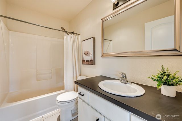 3900 NE 425th Street, Woodland, WA 98674