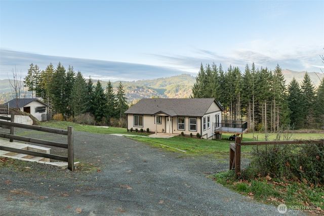 3900 NE 425th Street, Woodland, WA 98674