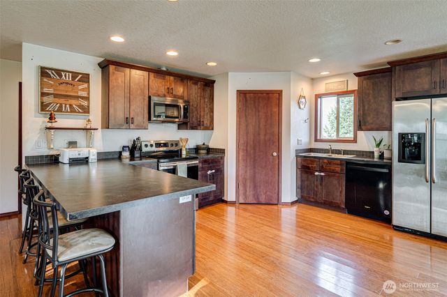 3900 NE 425th Street, Woodland, WA 98674