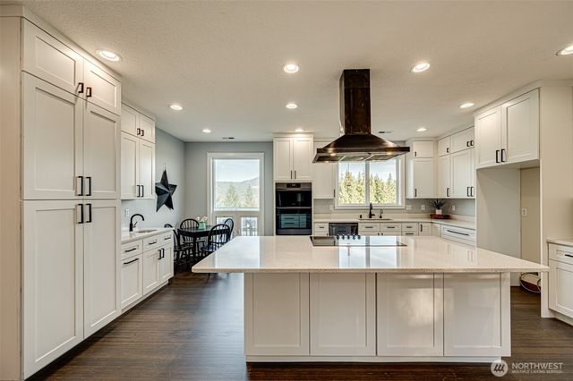 3900 NE 425th Street, Woodland, WA 98674