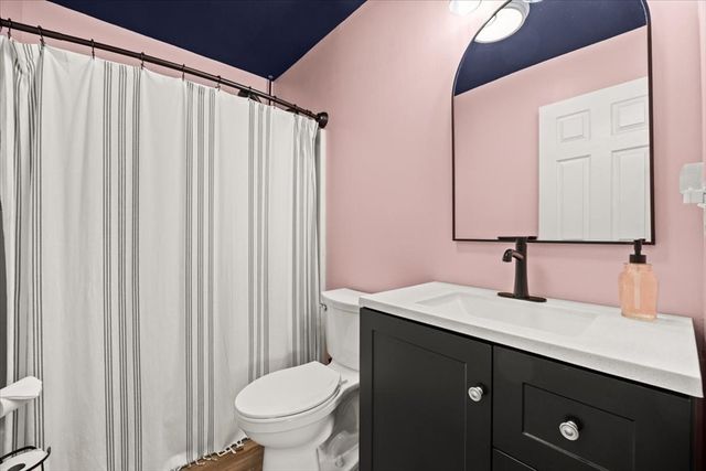 16 Paulette Ter, Plymouth, MA 02360