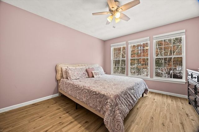 16 Paulette Ter, Plymouth, MA 02360