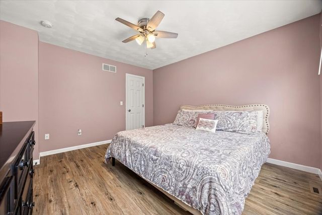 16 Paulette Ter, Plymouth, MA 02360