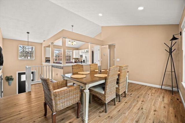 16 Paulette Ter, Plymouth, MA 02360