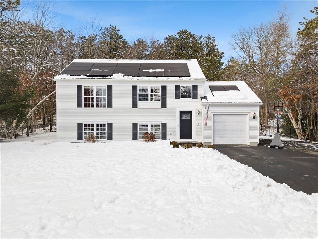 16 Paulette Ter, Plymouth, MA 02360