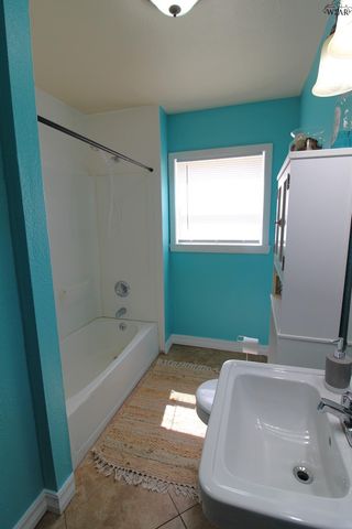 1813 DAYTON AVENUE, Wichita Falls, TX 76301