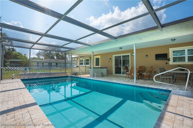 400 Spring Lake Boulevard, Sebring, FL 33876