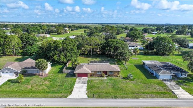 400 Spring Lake Boulevard, Sebring, FL 33876