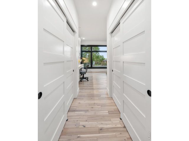 1118 Ravenwood Rd, Boulder, CO 80303