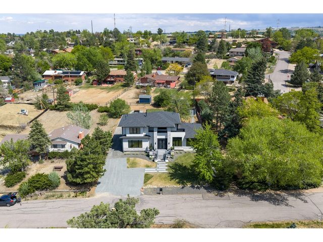1118 Ravenwood Rd, Boulder, CO 80303