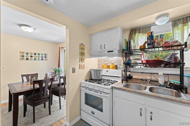 124 Boysen Road, Cicero, NY 13212
