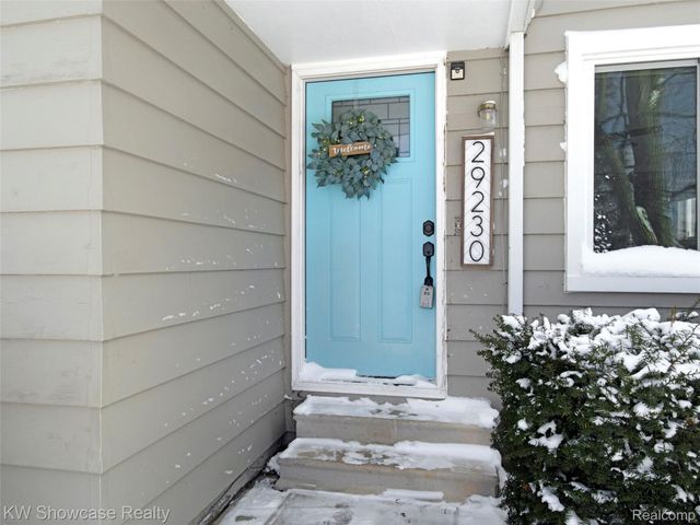 29230 Greening Street, Farmington Hills, MI 48334