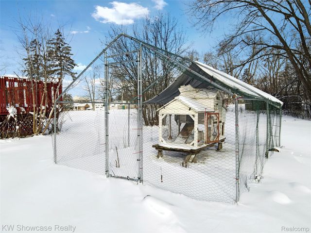 29230 Greening Street, Farmington Hills, MI 48334