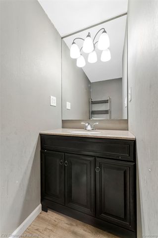 29230 Greening Street, Farmington Hills, MI 48334