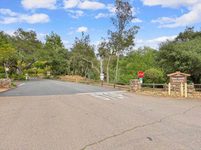 4747 Oak Crest SPC 23, Fallbrook, CA 92028