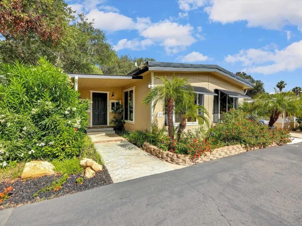 4747 Oak Crest SPC 23, Fallbrook, CA 92028