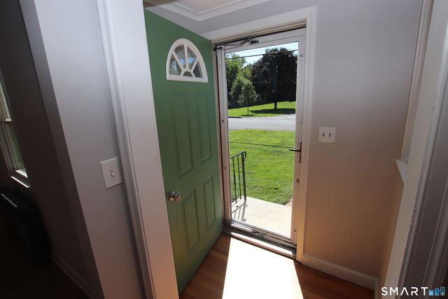 112 Pratt Street, Glastonbury, CT 06033