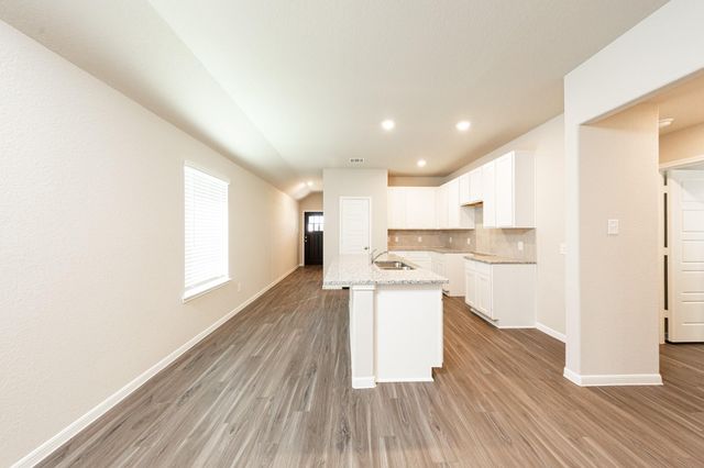 2111 Oakwood Terrace Drive, Houston, TX 77090