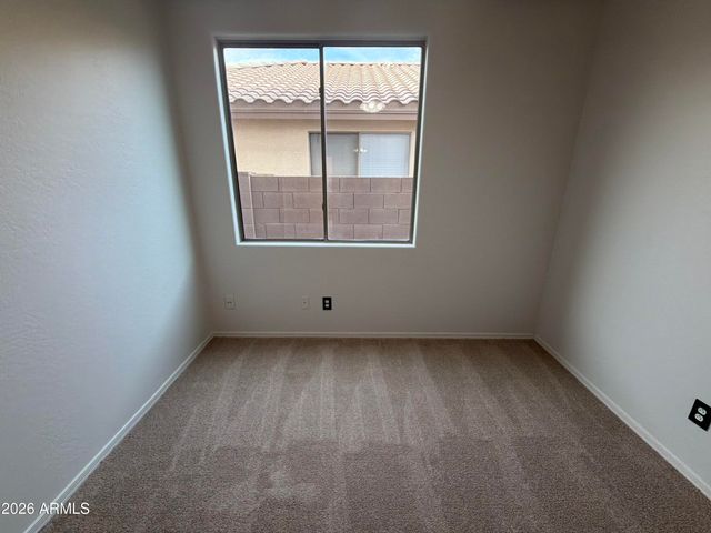 2464 W WARREN Drive, Anthem, AZ 85086