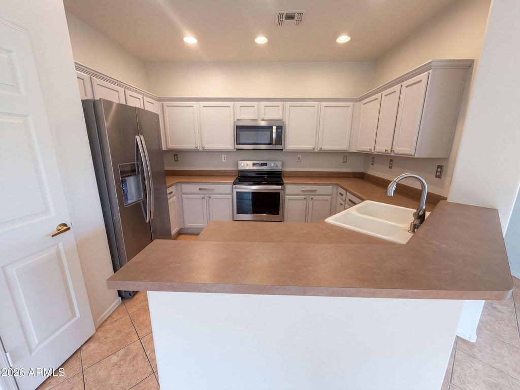 2464 W WARREN Drive, Anthem, AZ 85086 — photo 2