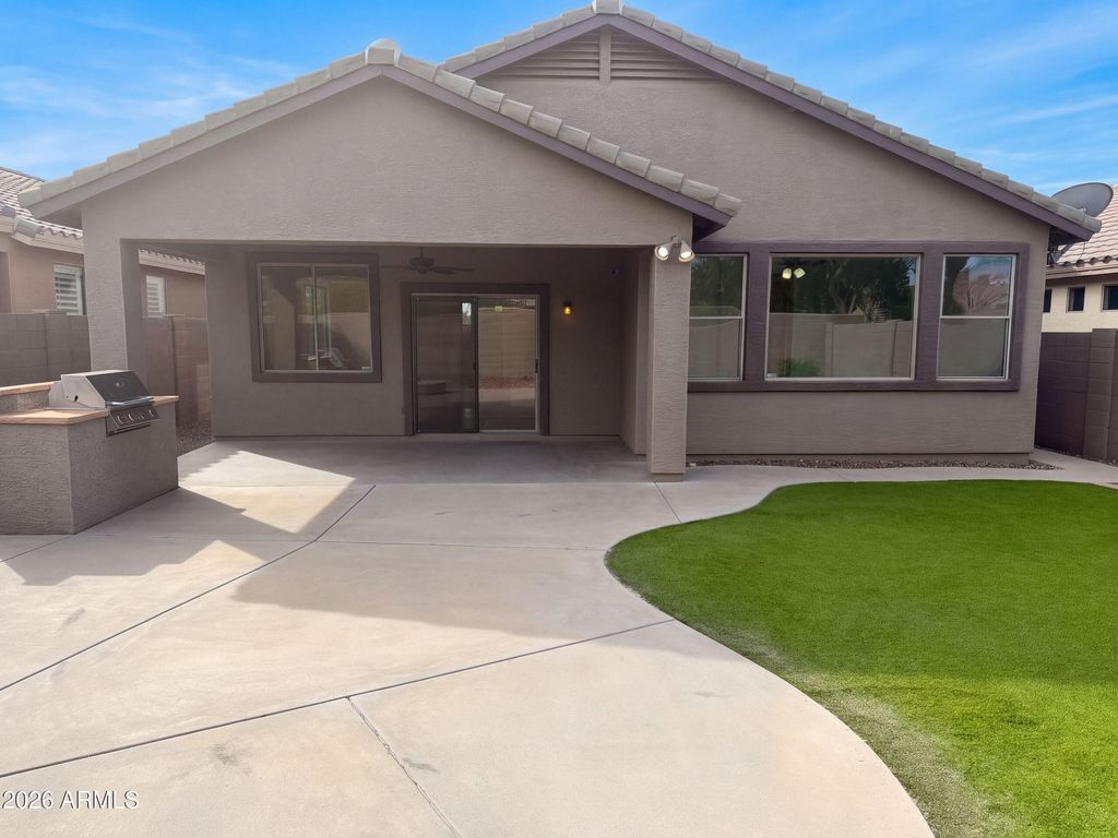 2464 W WARREN Drive, Anthem, AZ 85086 — photo 5