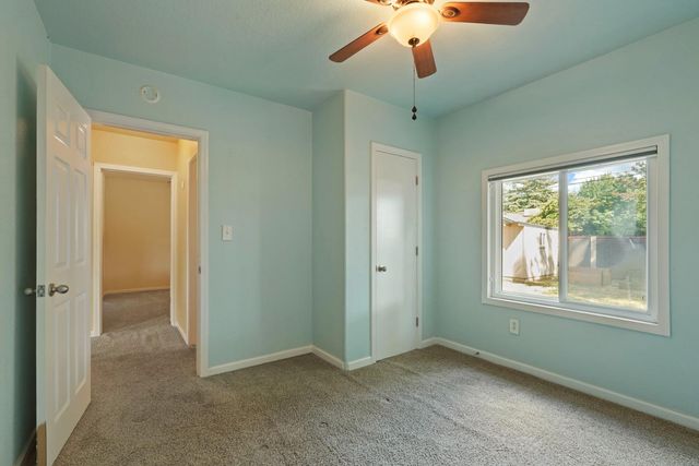 13710 E Church St, Lockeford, CA 95237