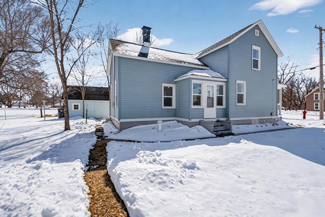 210 N Farmer Street, Princeton, WI 54968