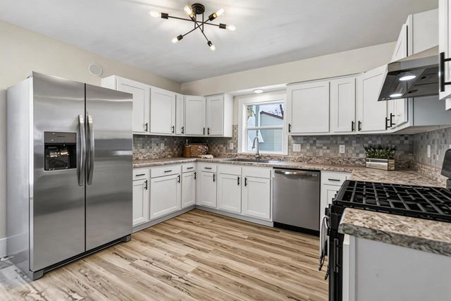 210 N Farmer Street, Princeton, WI 54968