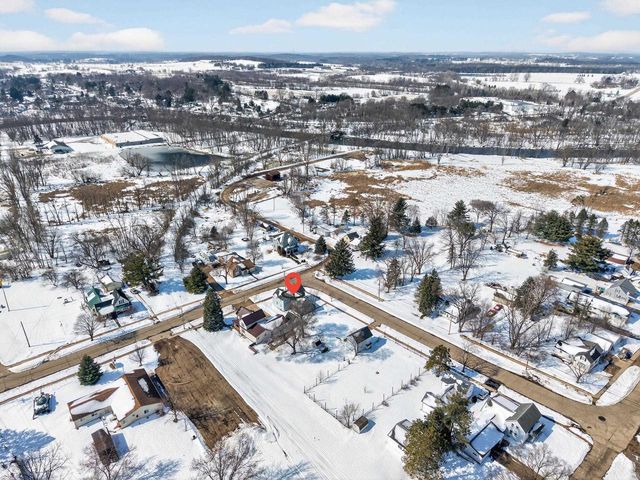 210 N Farmer Street, Princeton, WI 54968