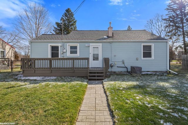 1060 S Kalamazoo Avenue, Marshall, MI 49068