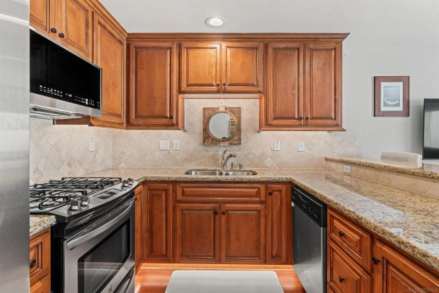 4083 Lamont Street, San Diego, CA 92109