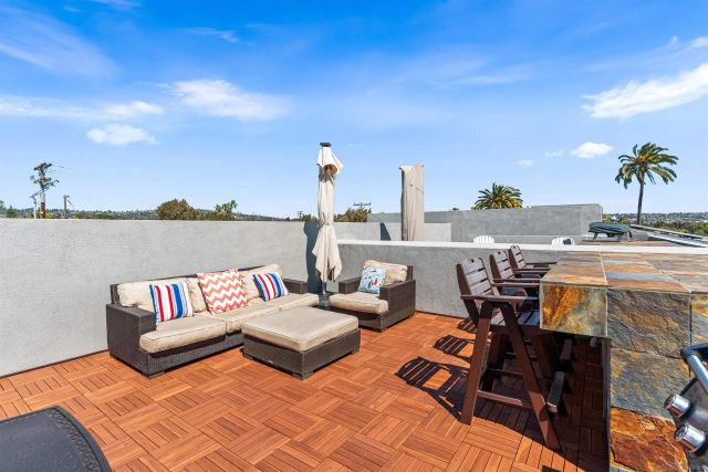 4083 Lamont Street, San Diego, CA 92109