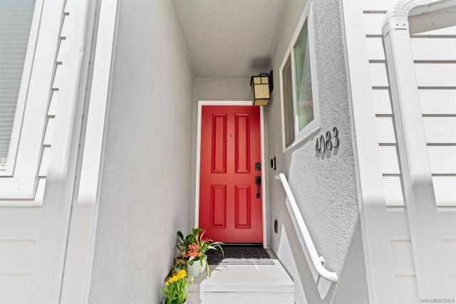 4083 Lamont Street, San Diego, CA 92109