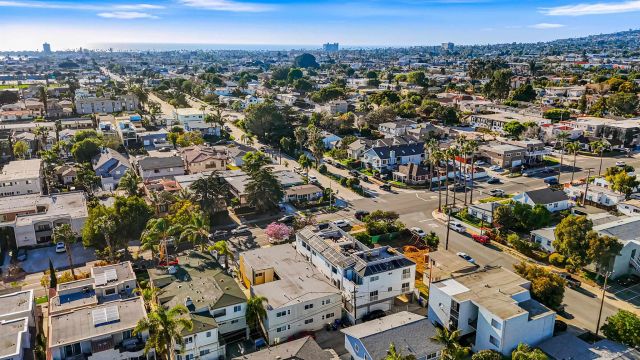 4083 Lamont Street, San Diego, CA 92109