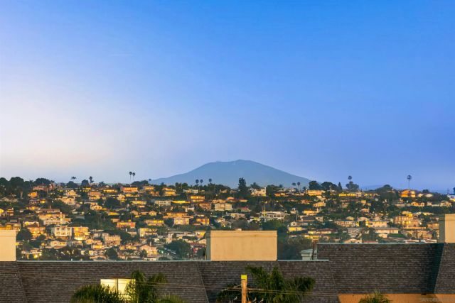 4083 Lamont Street, San Diego, CA 92109