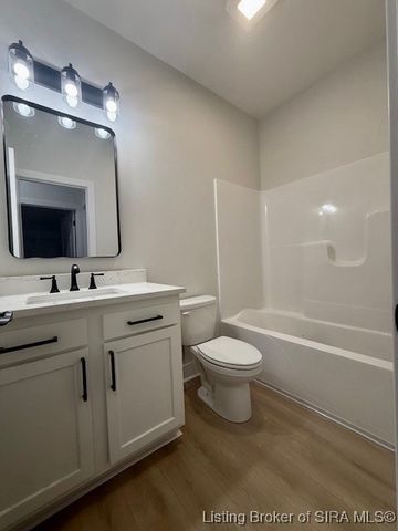 1230 Woodland Avenue, Scottsburg, IN 47170