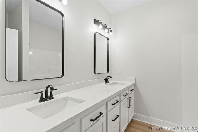 1230 Woodland Avenue, Scottsburg, IN 47170