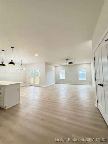 1230 Woodland Avenue, Scottsburg, IN 47170