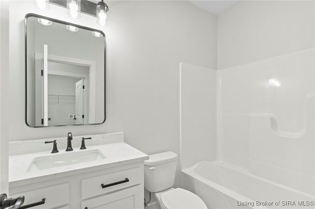 1230 Woodland Avenue, Scottsburg, IN 47170