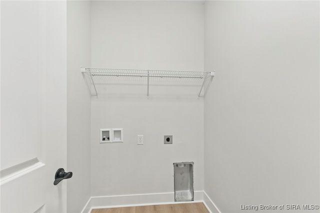 1230 Woodland Avenue, Scottsburg, IN 47170