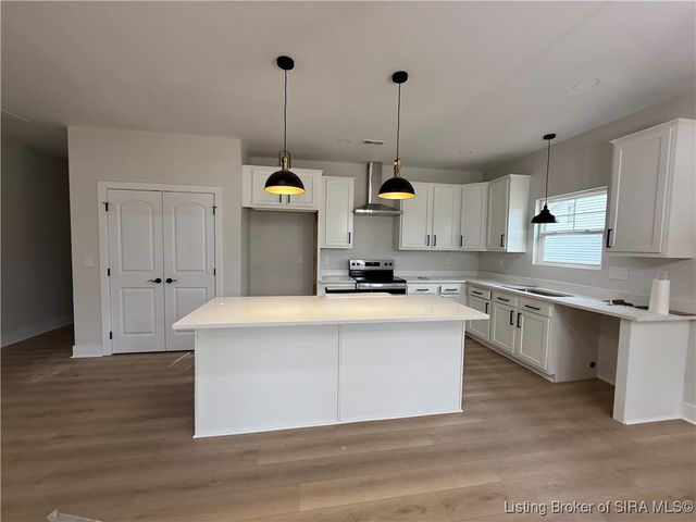 1230 Woodland Avenue, Scottsburg, IN 47170