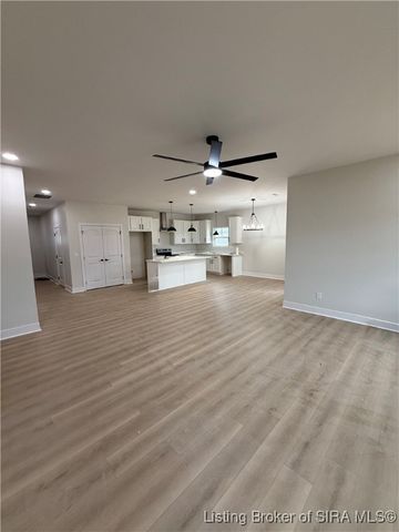 1230 Woodland Avenue, Scottsburg, IN 47170