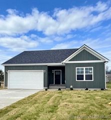 1230 Woodland Avenue, Scottsburg, IN 47170