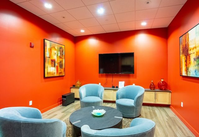 603 Concord 208, Cambridge, MA 02138